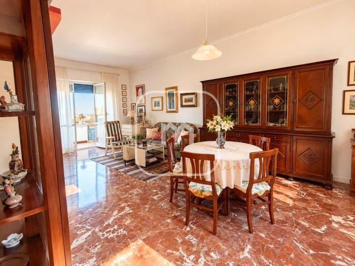 Appartamento con 5 locali in vendita in Via Roma, Centro, Mentana