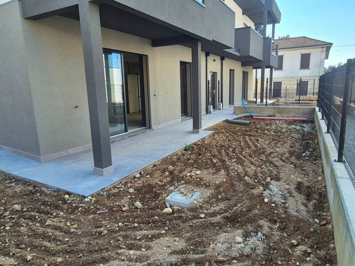 Appartamento trilocale in vendita in Via Giuseppe Verdi, Cadorago Caslino Al Piano, Cadorago