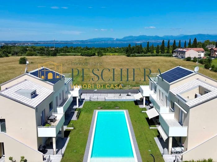 Casa con 5 locali in vendita in Via Ronchi, Castelnuovo del Garda