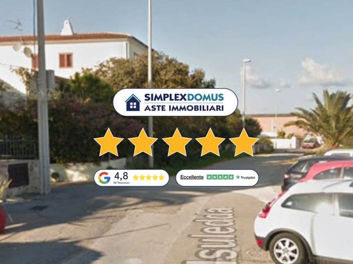 Appartamento trilocale in vendita in Via Isuledda, La Maddalena