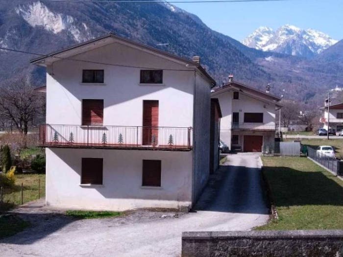 Casa bilocale in vendita in Dogna, Longarone