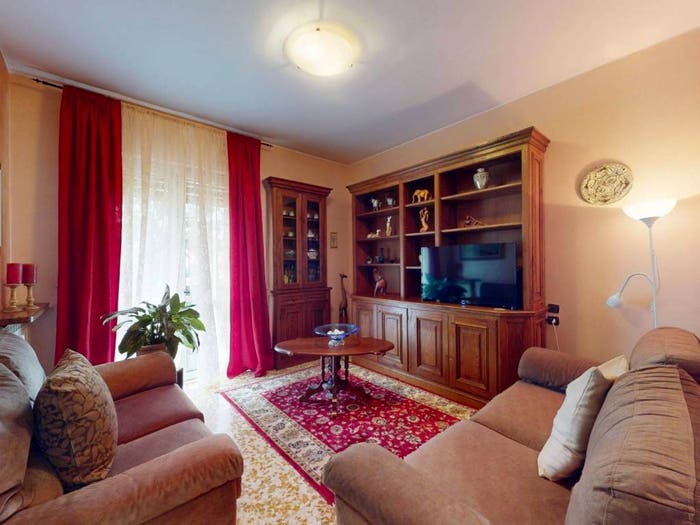 Appartamento quadrilocale in vendita in Via Giuseppe Mascherpa, Centro, Carate Brianza