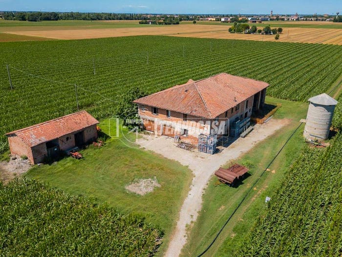 Casa con 6 locali in vendita in Via Graffio, Castel Guelfo di Bologna