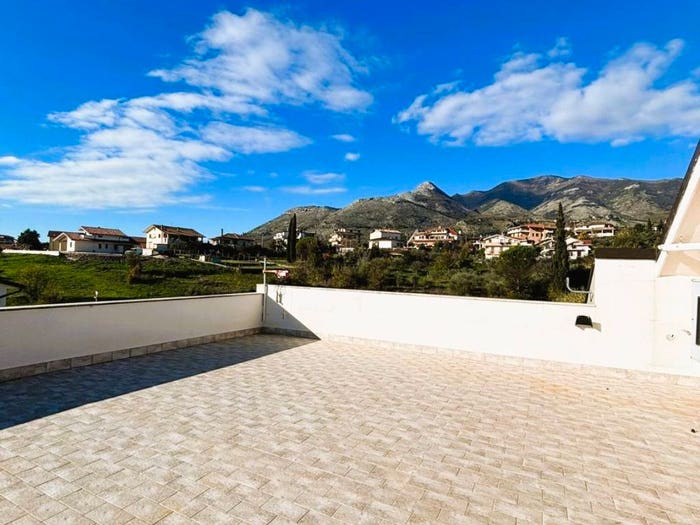 Casa con 5 locali in vendita in Via Giacomo Leopardi, Spigno Saturnia Inferiore, Spigno Saturnia
