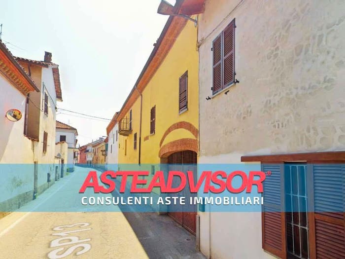 Casa con 6 locali in vendita in Via Roma, Revigliasco d'Asti