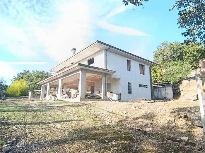 Casa con 6 locali in vendita in Via Ruosi, Cerri Aprano, Santi Cosma e Damiano