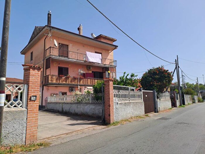 Appartamento quadrilocale in vendita in Via Palmiro Togliatti, Roccelletta, Borgia