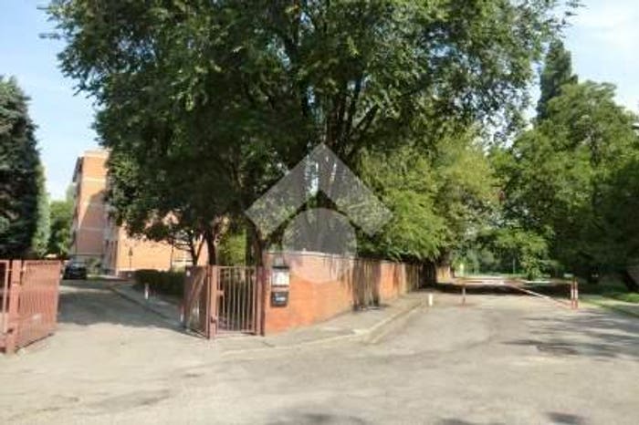 Appartamento quadrilocale in vendita in Via darsena, Stazione, Ferrara