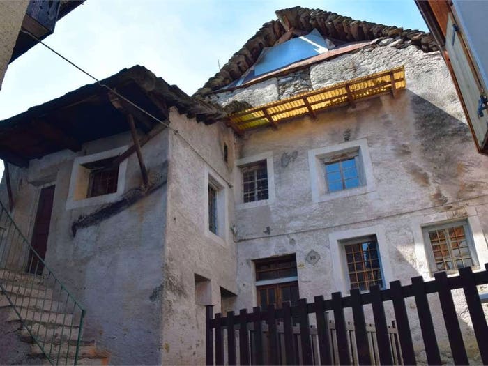 Casa con 5 locali in vendita in Località Calasca Dentro, Antrogna, CalascaCastiglione