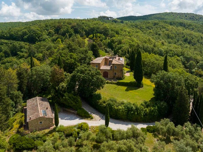 Casa con 6 locali in vendita in Montisi, Montalcino