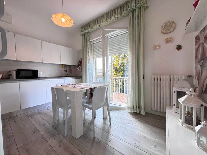 Casa con 6 locali in vendita in Centro, Montegrotto Terme