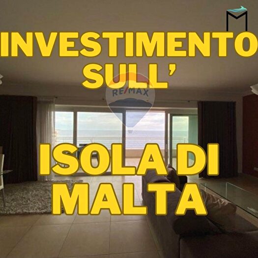 Appartamento quadrilocale in vendita in Via Repubblica, Forte Dei Marmi