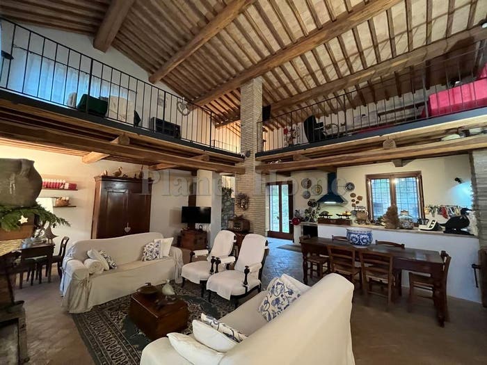 Casa trilocale in vendita in Centro, Avigliano Umbro