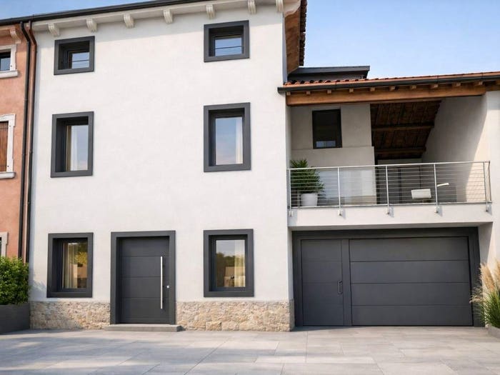 Casa con 6 locali in vendita in Lavagno