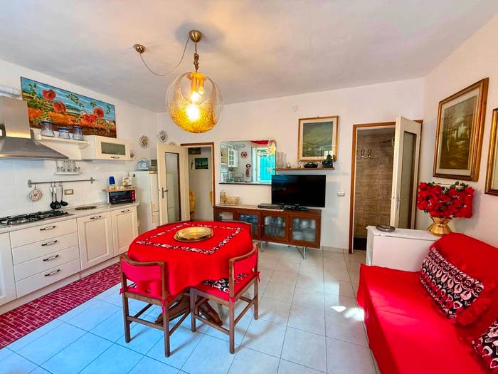 Casa bilocale in vendita in Via Giuseppe Garibaldi, Centro, San Colombano al Lambro