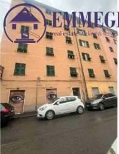 Appartamento con 5 locali in vendita in Via certosa, Certosa, Genova