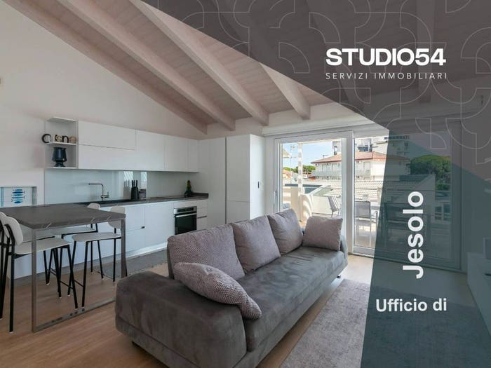Appartamento trilocale in vendita in Via Livenzuola, Eraclea Mare, Eraclea