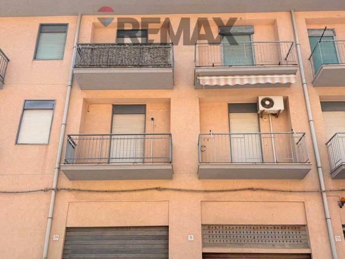 Appartamento trilocale in vendita in via imera, Lentini