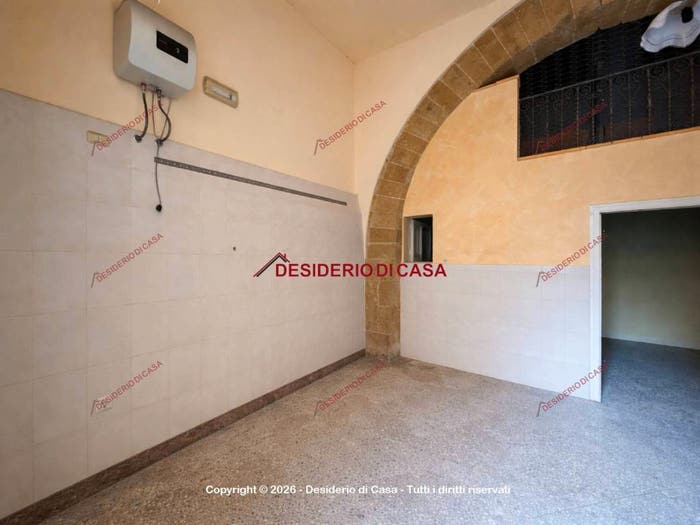 Casa con 6 locali in vendita in Via Ettore Fumagalli, Centro, Bagheria