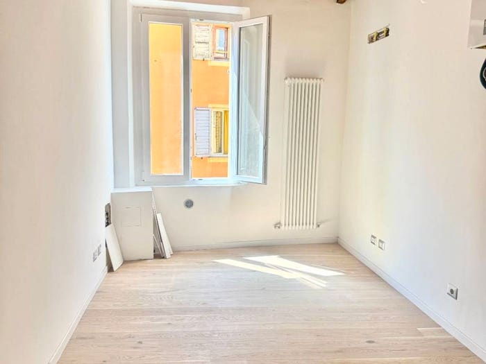 Appartamento trilocale in vendita in Via Cerca, Centro Storico, Modena