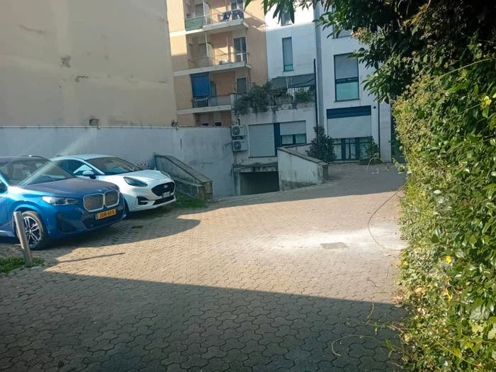 Appartamento trilocale in vendita in VIA GRAZIOLI, Affori, Milano