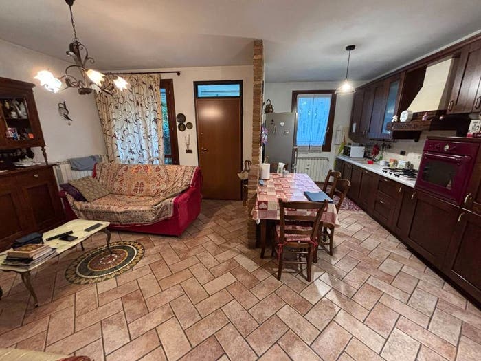 Casa con 5 locali in vendita in Località Orticelli, Centro, Adria