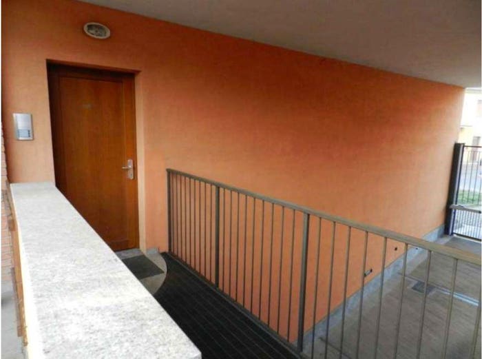 Appartamento trilocale in vendita in Piazza Soyons, Spinadesco