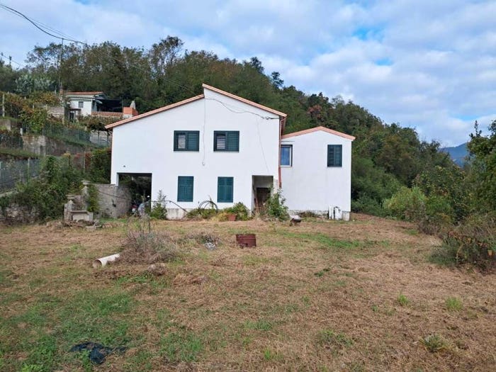 Casa con 6 locali in vendita in via Provinciale di Gragnana, Centro, Carrara