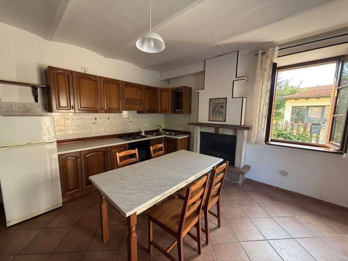 Casa con 5 locali in vendita in via anguillara, Panicarola, Castiglione del Lago