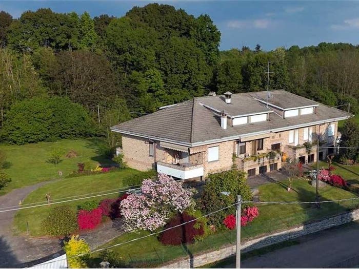 Casa con 6 locali in vendita in Lurate Caccivio