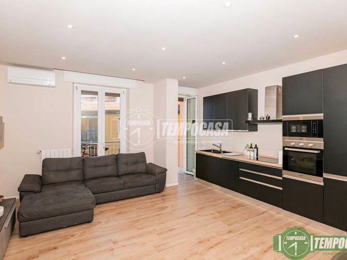 Appartamento trilocale in vendita in Via Martiri di Cefalonia, Centro, San Donato Milanese