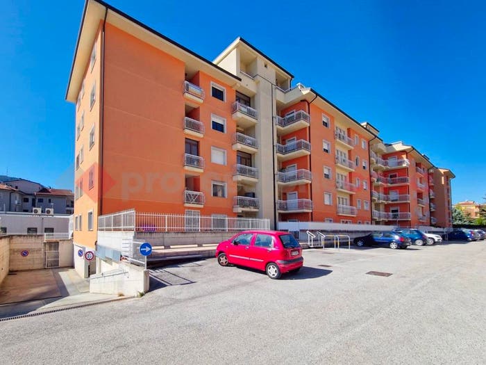 Casa con 5 locali in vendita in Via Giovanni di Vincenzo, Pile, L'Aquila