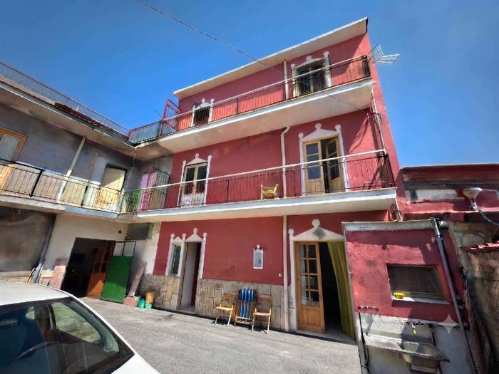 Casa trilocale in vendita in Via Taglialatela, Mondragone
