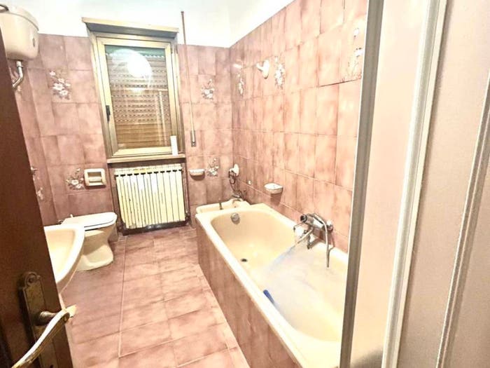 Appartamento quadrilocale in vendita in VIA CARUSCINO, Centro, Avezzano