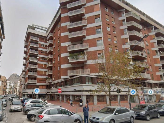 Appartamento con 5 locali in vendita in Via Antonio Crescenzio, Montepellegrino, Palermo