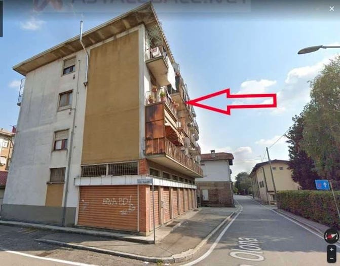 Appartamento trilocale in vendita in Sciarè, Gallarate