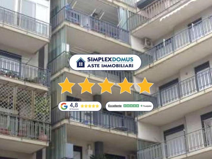 Appartamento con 6 locali in vendita in Via Ammiraglio Caracciolo, Rapisardi, Catania