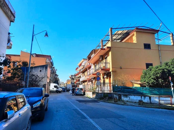 Appartamento trilocale in vendita in Via Villagrazia, Villagrazia, Palermo