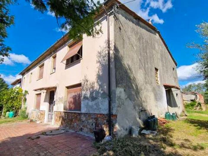 Casa con 6 locali in vendita in Via San Giuseppe, San Giuseppe, Montecarlo
