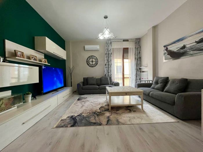 Appartamento quadrilocale in vendita in Via Giuseppe Garibaldi, Viale del Lavoro, Jesi