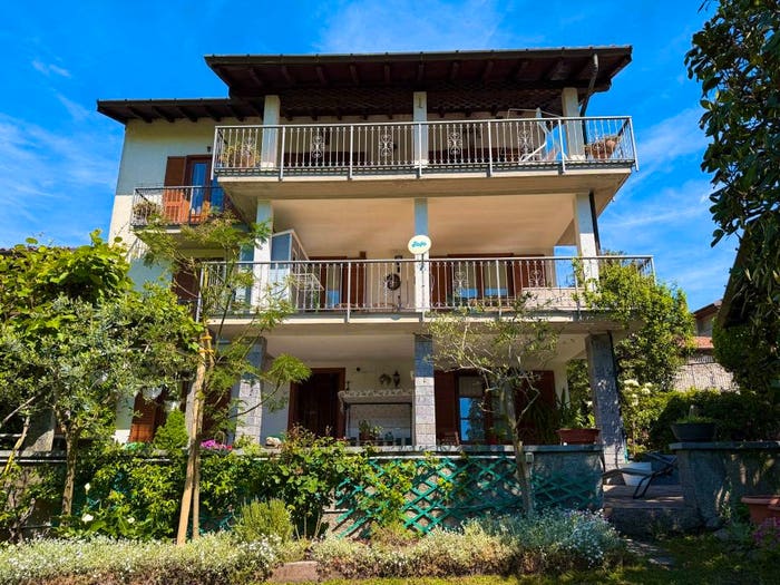 Casa con 6 locali in vendita in Via Motto Inferiore, Centro, BrissagoValtravaglia
