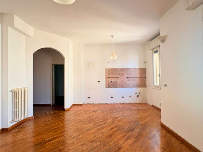 Appartamento quadrilocale in vendita in Via Antonio Fontanesi, Buon Pastore Parco Amendola, Modena