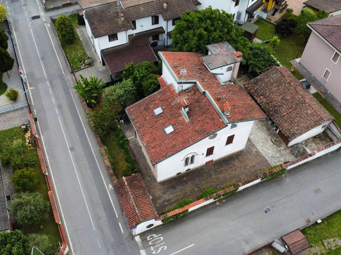 Casa con 6 locali in vendita in Via Padre Marco, Motta Vigana, Massalengo