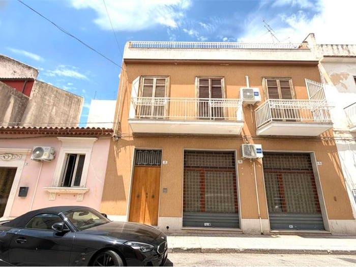 Appartamento bilocale in vendita in Via Roma, Centro, Avola