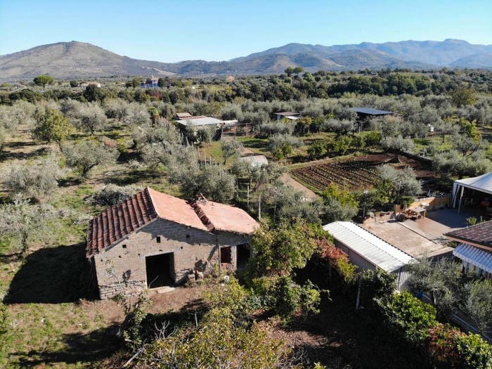 Casa bilocale in vendita in Via Colle Falchetto, Gallicano nel Lazio