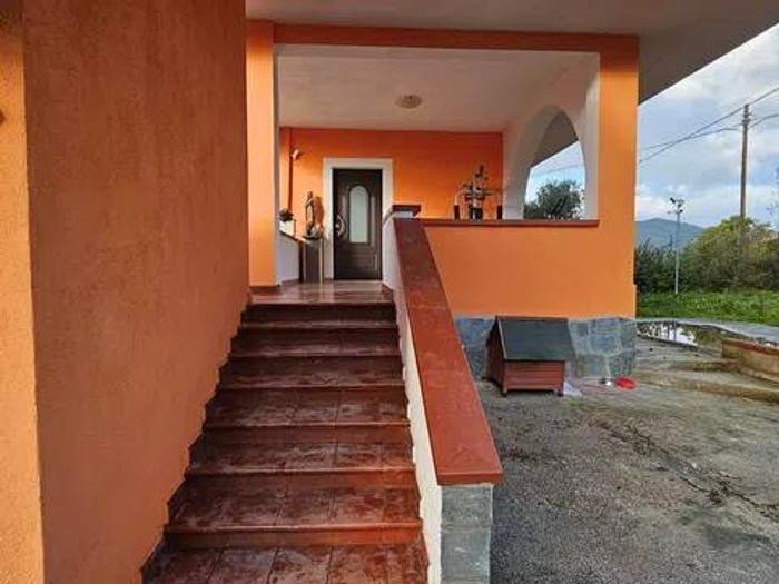 Appartamento trilocale in vendita in Contrada Pietradame, Vibonati