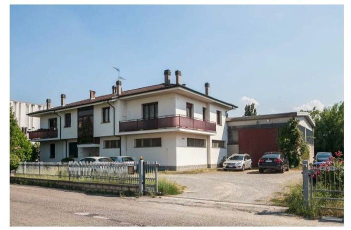 Appartamento con 6 locali in vendita in Via degli Artigiani, Zona Artigianale Argelato, Argelato