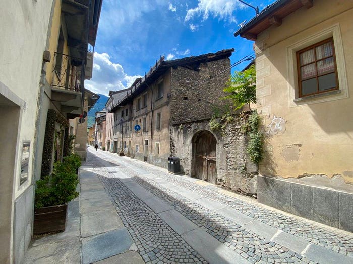 Casa con 6 locali in vendita in Via Laurent Martinet, Centro, Aosta