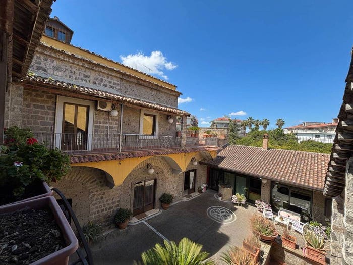 Casa con 6 locali in vendita in Via Passionisti, Casagiove