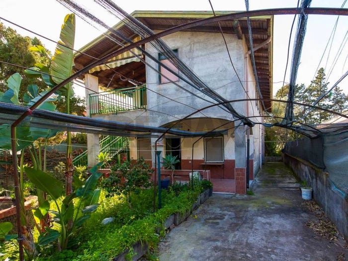 Casa con 6 locali in vendita in Primosole, Catania